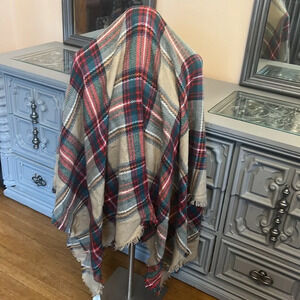 Stitch Fix Octavia large square alpine plaid wrap scarf